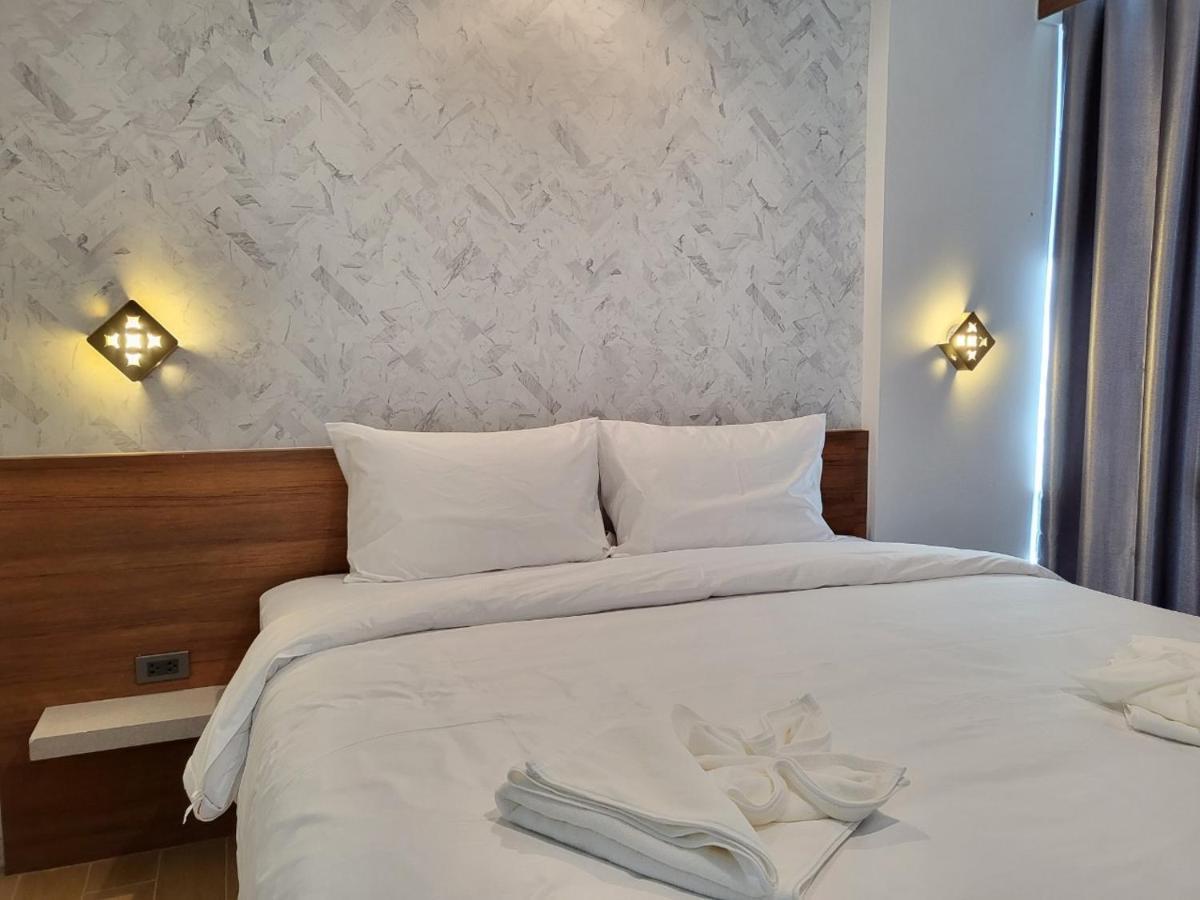 S3 Huahin Hotel Esterno foto